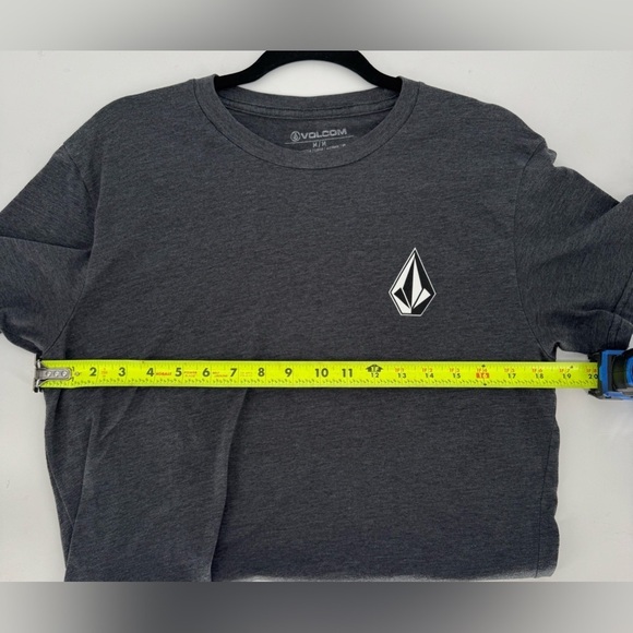 Volcom Mens Graphic Logo Crew Neck T-Shirt Size Medium - Picture 3 of 8